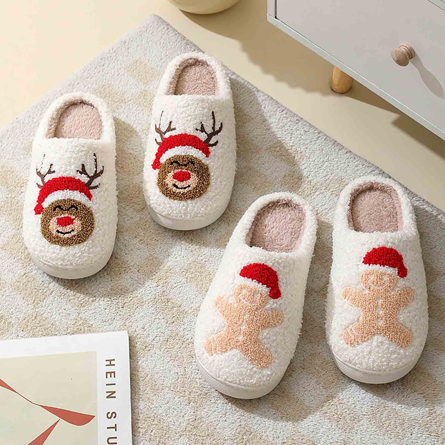 Christmas Cartoon Pattern Fuzzy Slippers | NCS