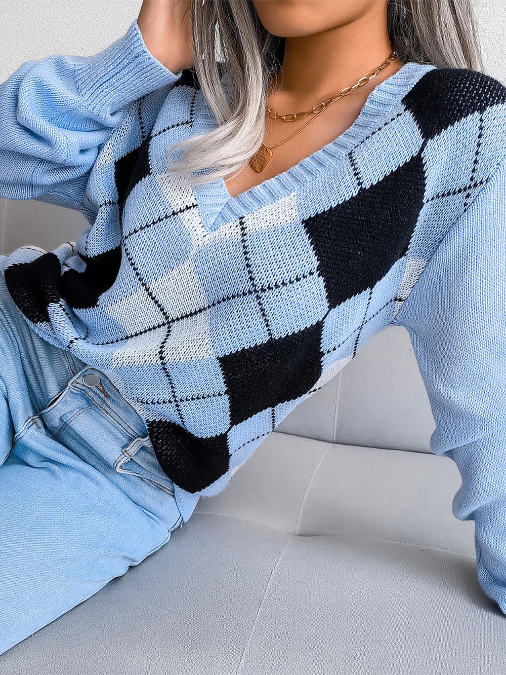 College-Style Diamond Pattern Casual Sweater | NCS