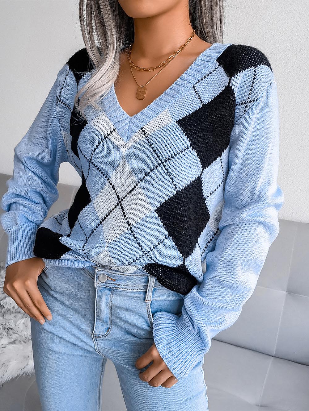 College-Style Diamond Pattern Casual Sweater | NCS