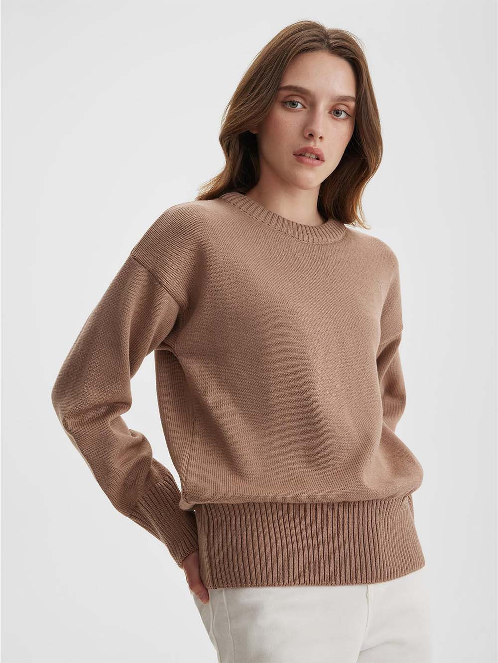 Drop-Shoulder Wide-Edges Sweater | NCS