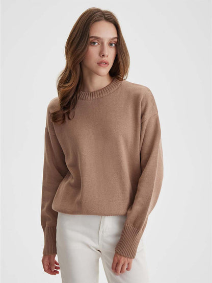 Drop-Shoulder Wide-Edges Sweater | NCS