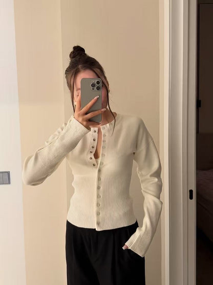 Elegant Waist-cinching Cardigan