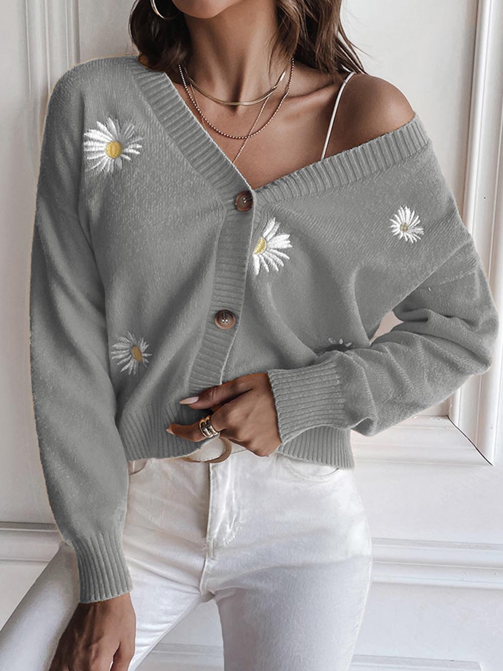 Sweet Daisy Embroidery V-Neck Loose Knit Cardigan | NCS